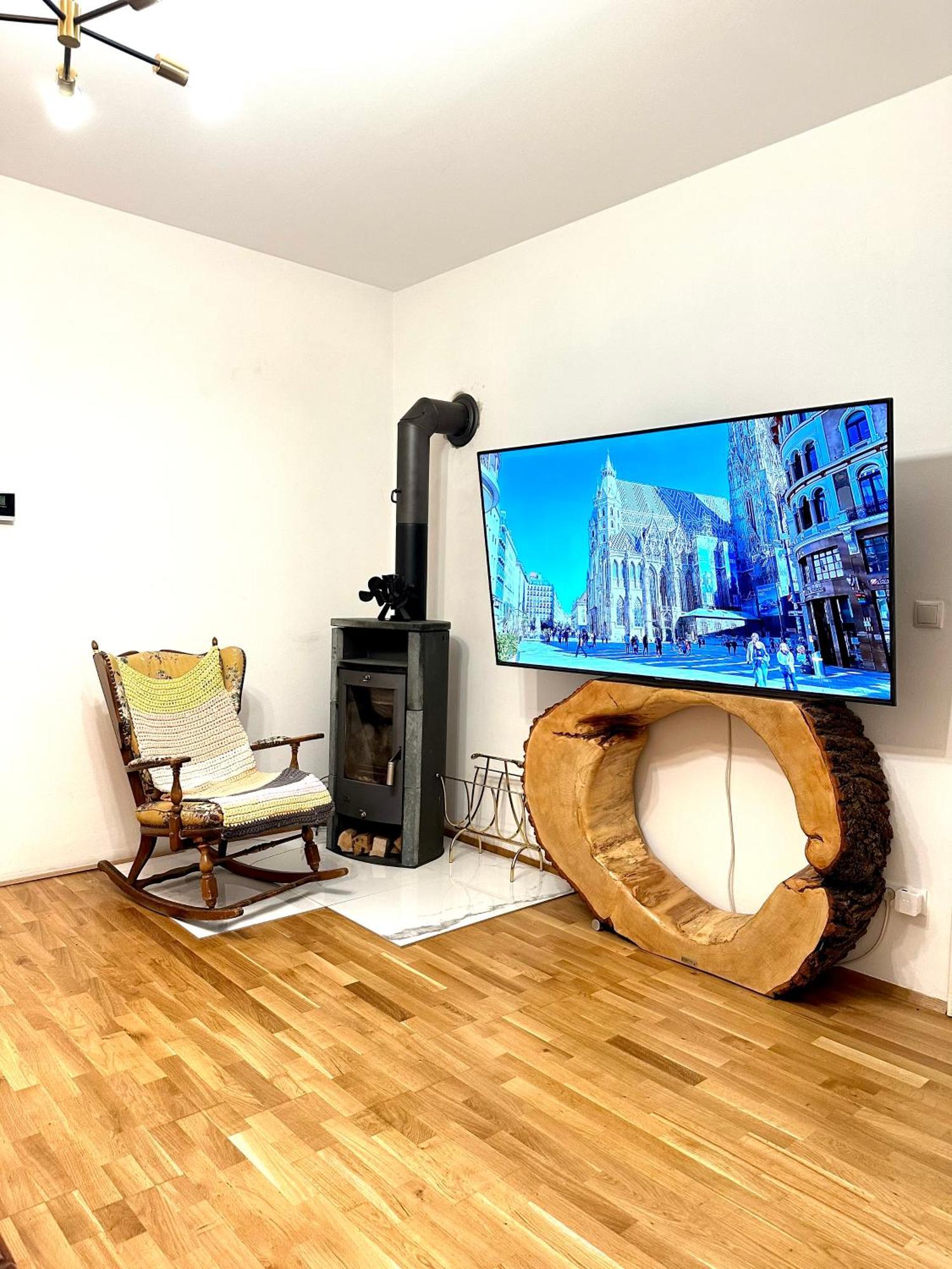 City Center Apartment Wina Bagian luar foto